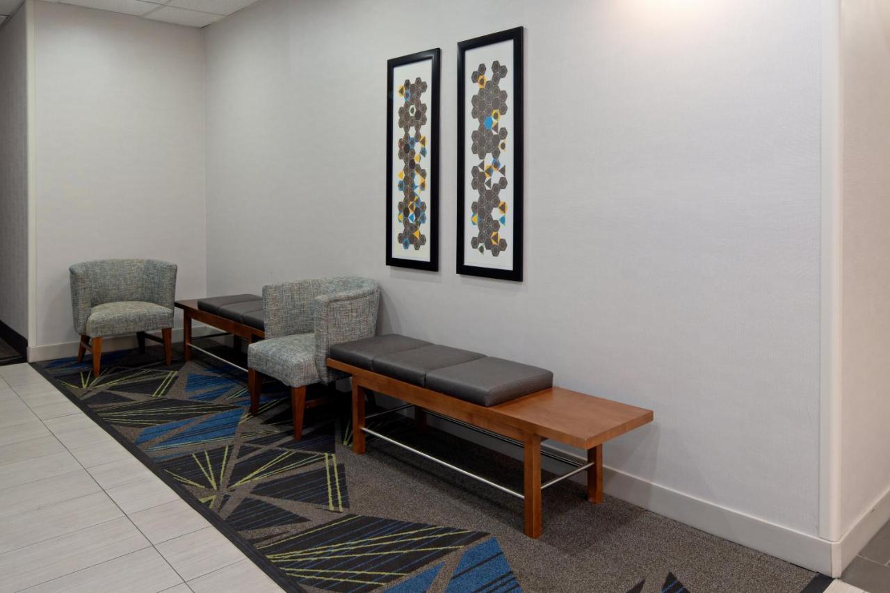 Holiday Inn Express Fresno South By Ihg Eksteriør bilde