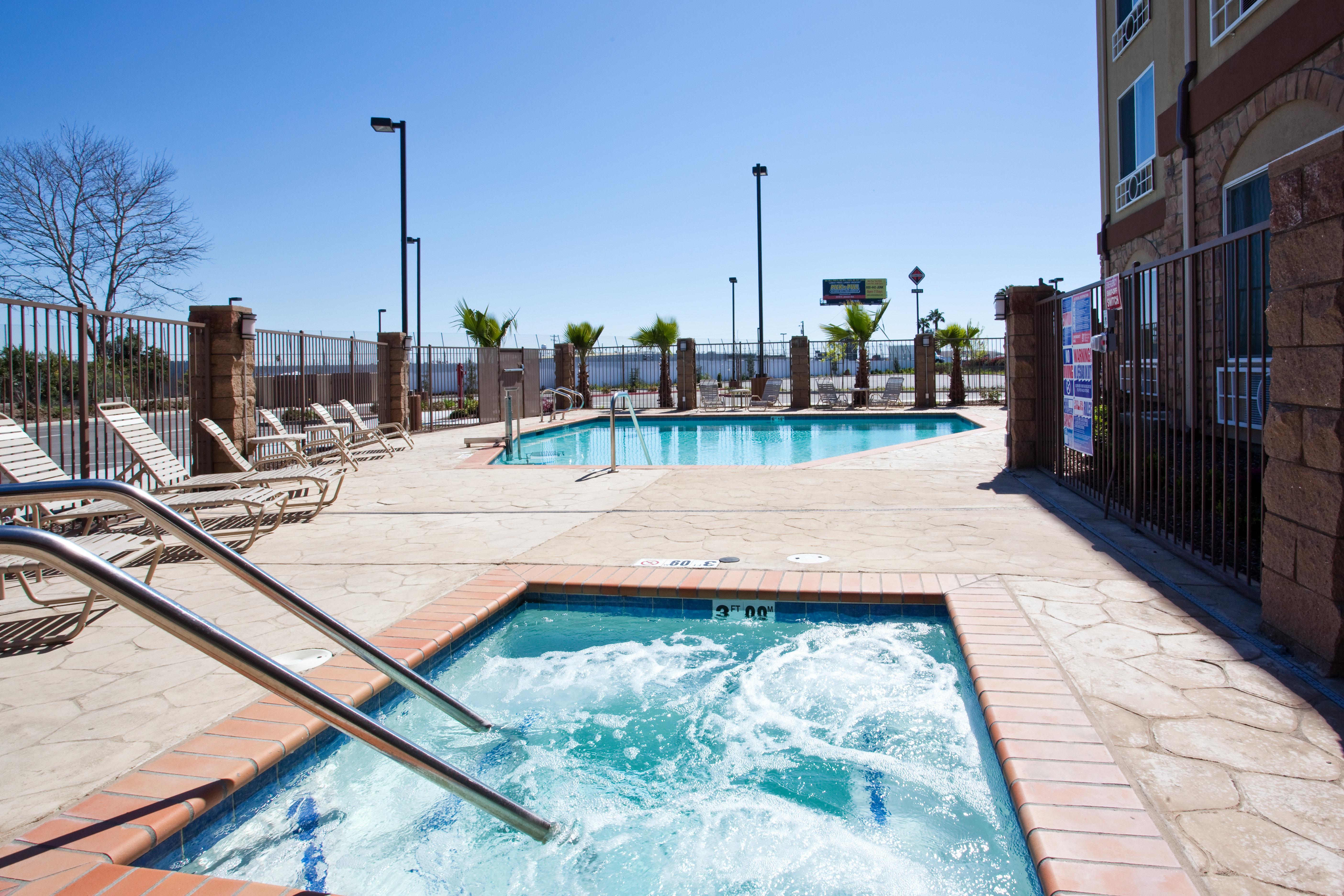 Holiday Inn Express Fresno South By Ihg Eksteriør bilde